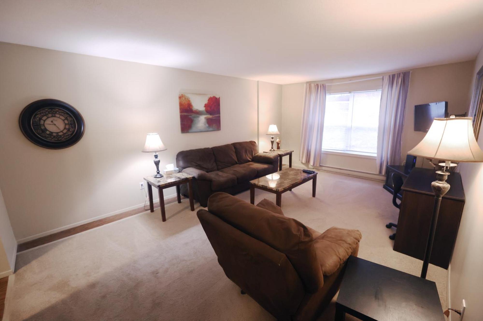 Appartement Paris Plaza à Elliot Lake Extérieur photo